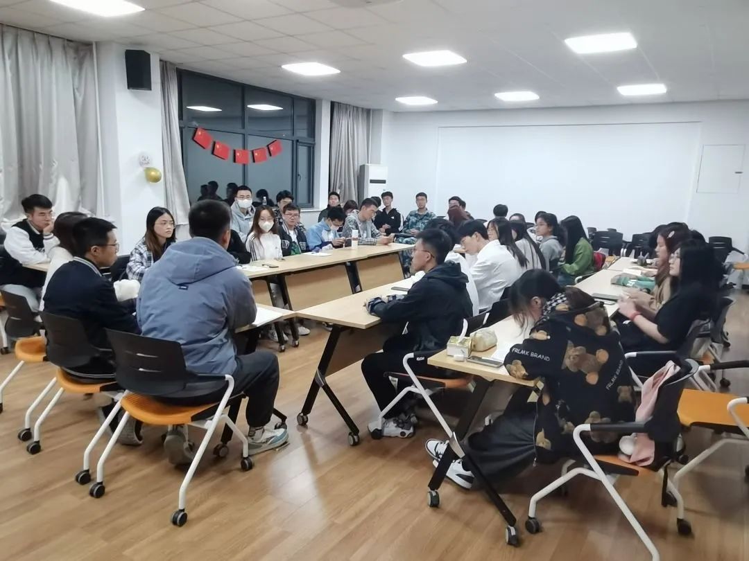 8b5cf1a92089412d835ef7d4f3b6192c.jpg 8b5cf1a92089412d835ef7d4f3b6192c.jpg